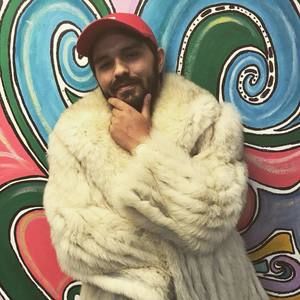 Meet your Posher, Jonathan